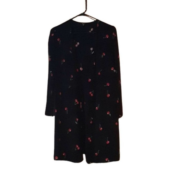 Rails Long Sleeve V-Neck Printed Wrap Dress - Picture 4 of 10